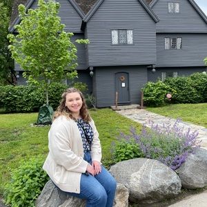 Meet your Posher, Mary